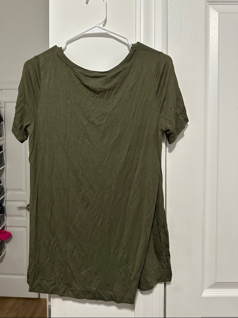 Old Navy Olive Crewneck Short Sleeve Tee - Picture 3 of 7